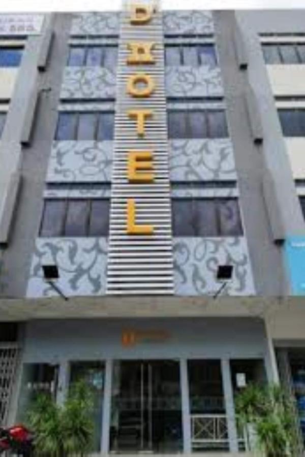 Hotel Zamburger De Melaka Exteriör bild