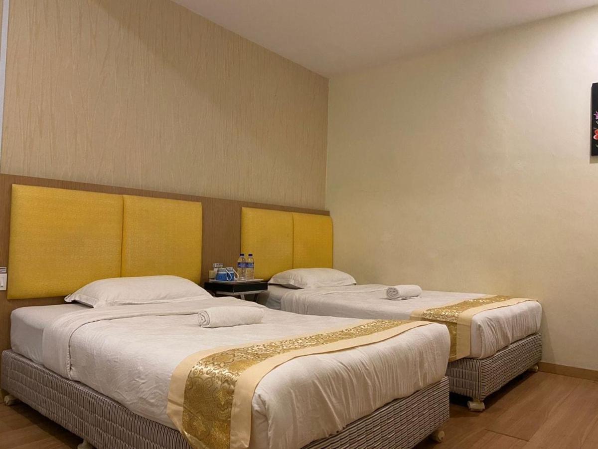 Hotel Zamburger De Melaka Exteriör bild